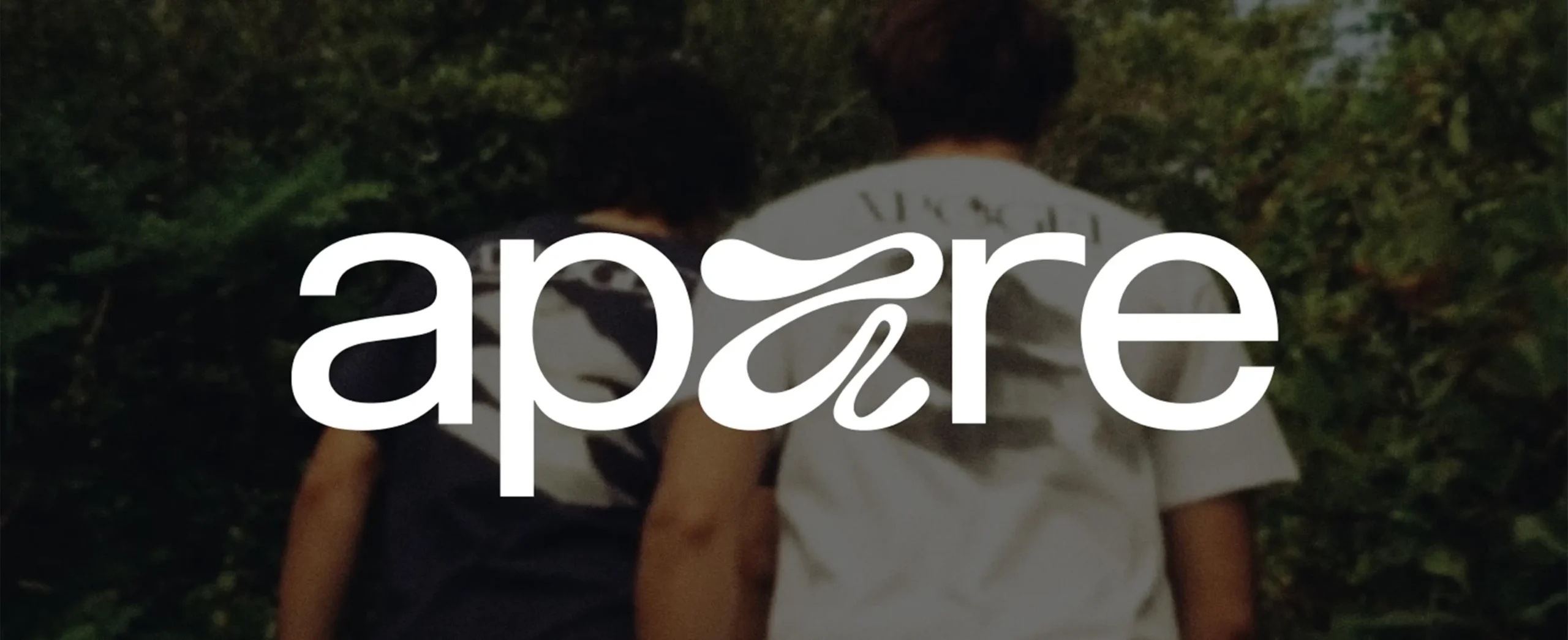 création logo marque de vêtements apare